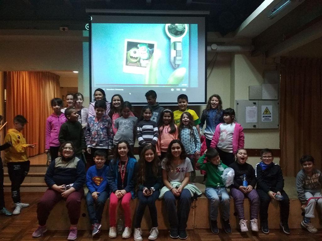 CINE