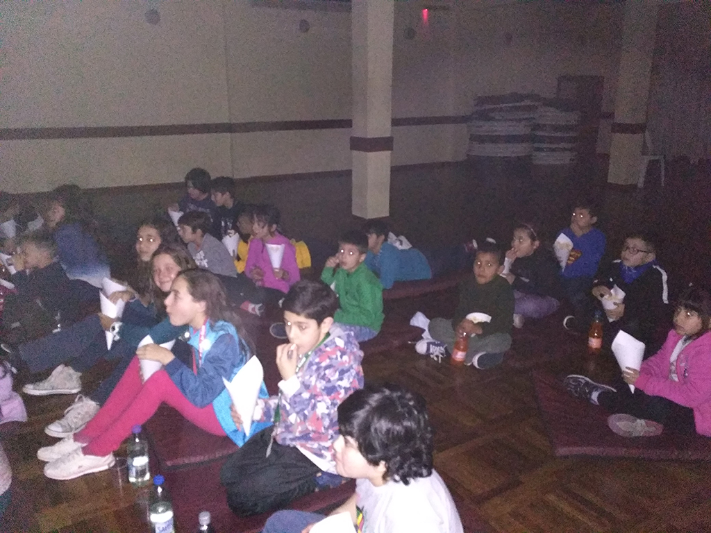 CINE 2